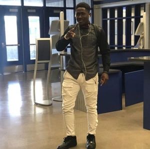 Meet your Posher, Moyses